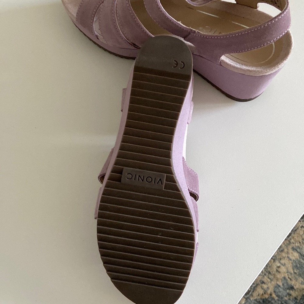 Vionic. Size 7.  Worn once. Perfect condition. Lavender suede